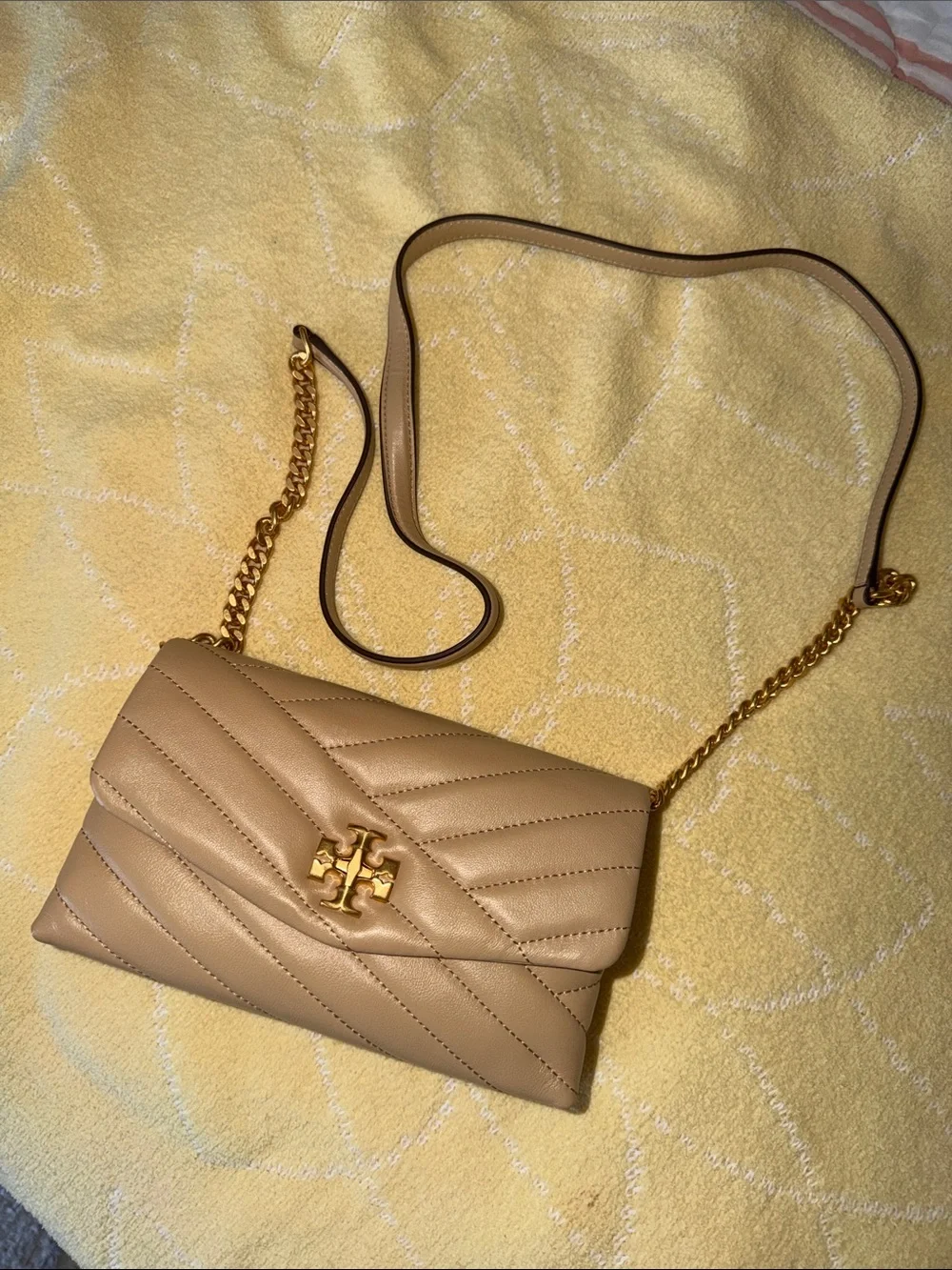 Tory Burch Quilted Crossbody in Light Tan with Gold Hardware
